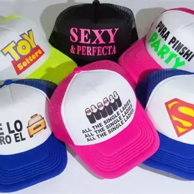 Gorra estampada